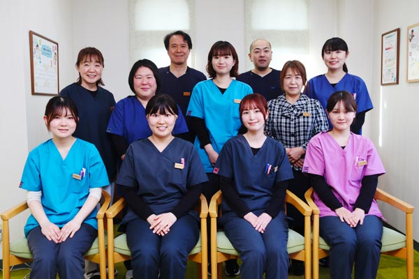 今井歯科クリニック　集合写真